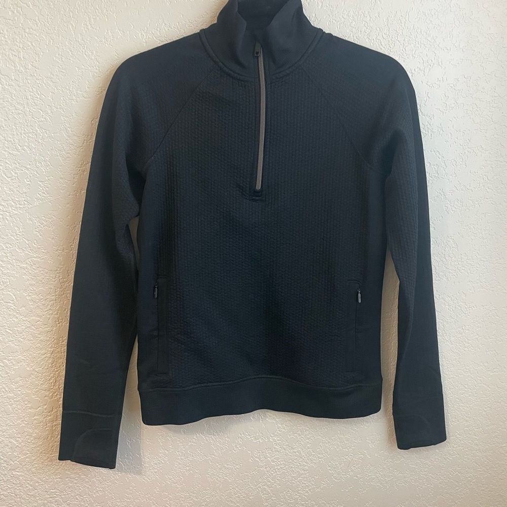 Lululemon sweater (XS)